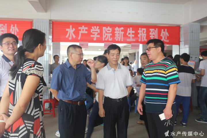 E:\WilliamHill中文官方网站\水产传媒中心\2016级相关报道\春风化雨 精准走心\1.jpg